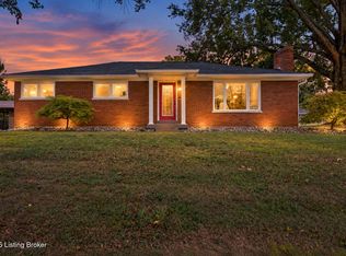 9817 Northridge Dr, Louisville, KY 40272