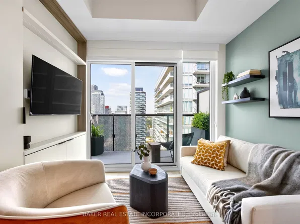 127 Broadway Ave #3203, Toronto, ON M4P 1V4