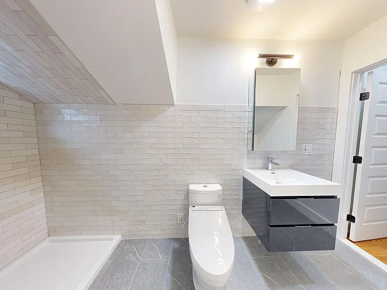 243 Willow St #245 — Photo 34