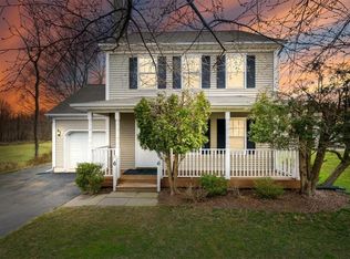 6 Sheldon Gln, Poughquag, NY 12570