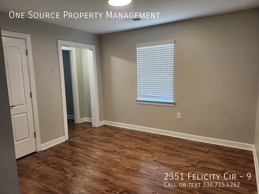 1 bed, 336 sqft, $995 — Photo 4