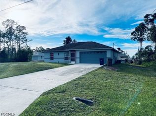 5557 Benton St, Lehigh Acres, FL 33971