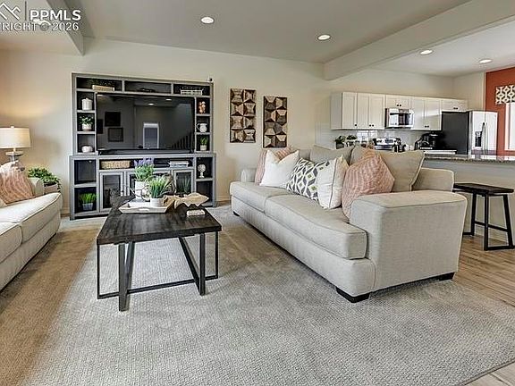 7th image of this home