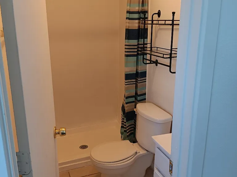 1704 Fairfield Ave #A — Photo 6