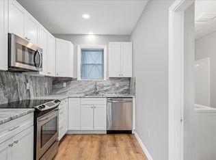 4 Howland Ter #1, Worcester, MA 01602