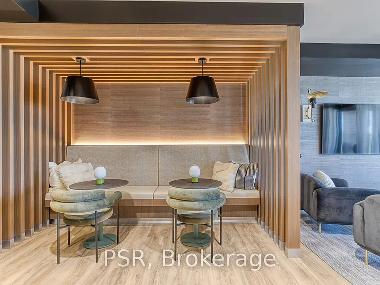 150 Hollywood Ct #617 — Photo 38