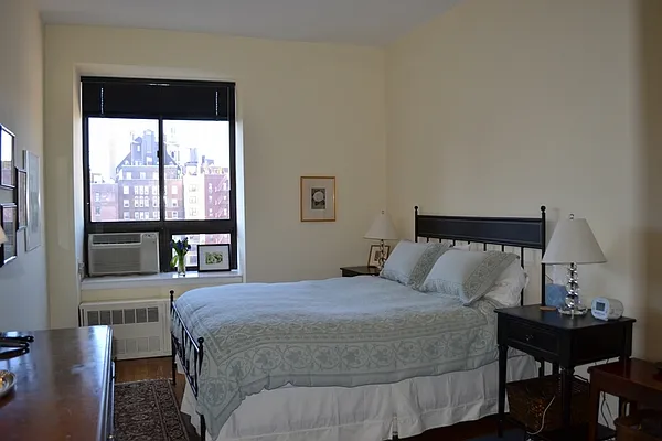 Sold by Level Group | media 14