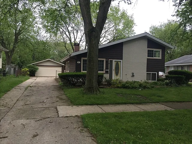 193 Westwood Dr photo 1
