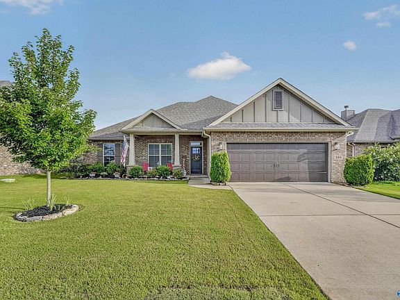 2nd image of 108 Rita Ann Way