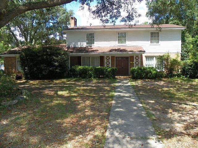 1st image of 2106 Morningside Dr