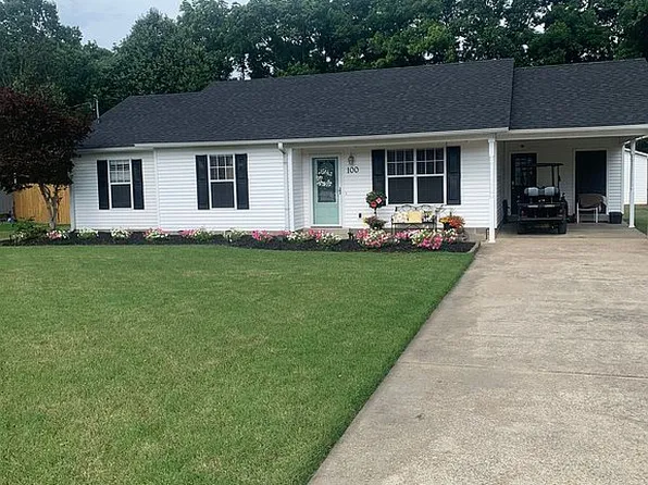 100 Andrea Dr, Dyersburg, TN 38024