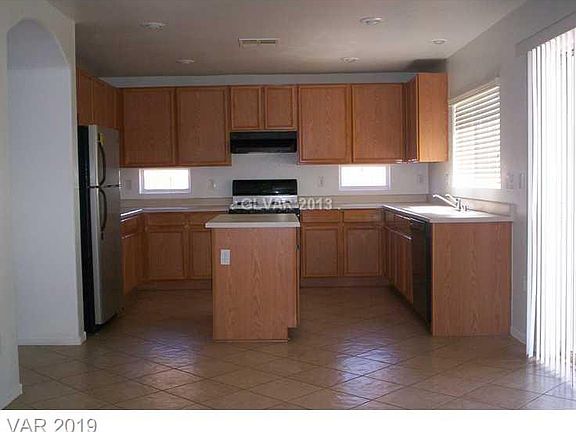 2nd image of 121 Frad Ave