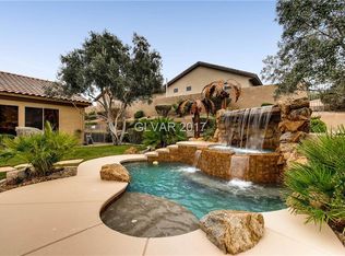 17 Summit Walk Trl, Henderson, NV 89052