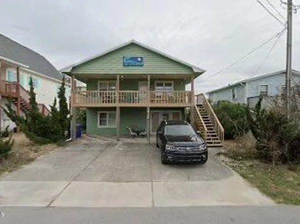 1410 N Topsail Drive, Surf City, NC 28445