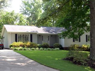 111 Casa Loma Dr, Taylors, SC 29687
