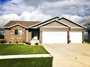 2926 14th St W, West Fargo, ND 58078
