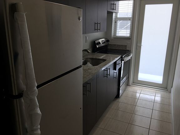 2nd image of 8330 Byron Ave APT 3