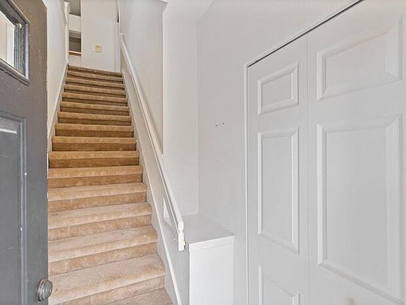 3rd image of 2724 White Magnolia Way