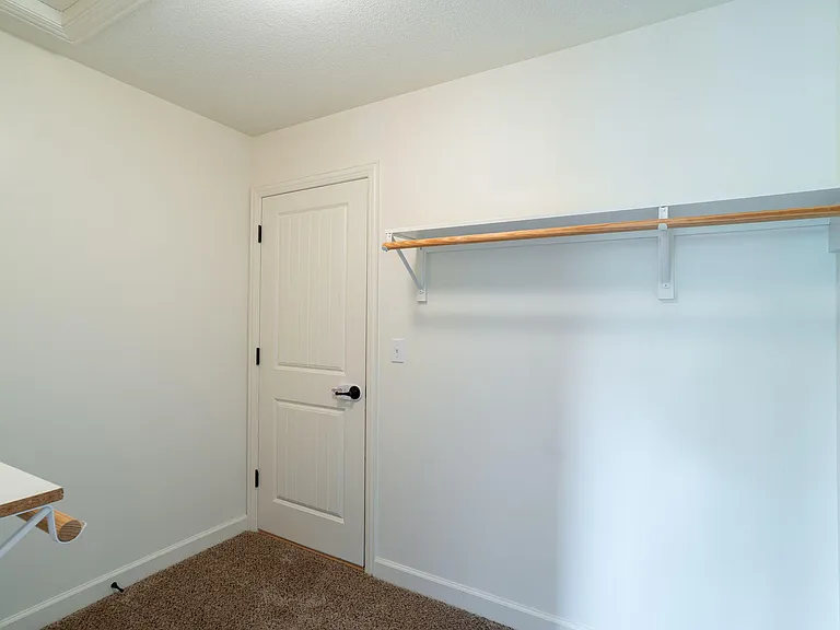 2414 Nottoway Dr — Photo 20