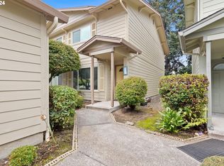 693 32nd St UNIT 6, Washougal, WA 98671