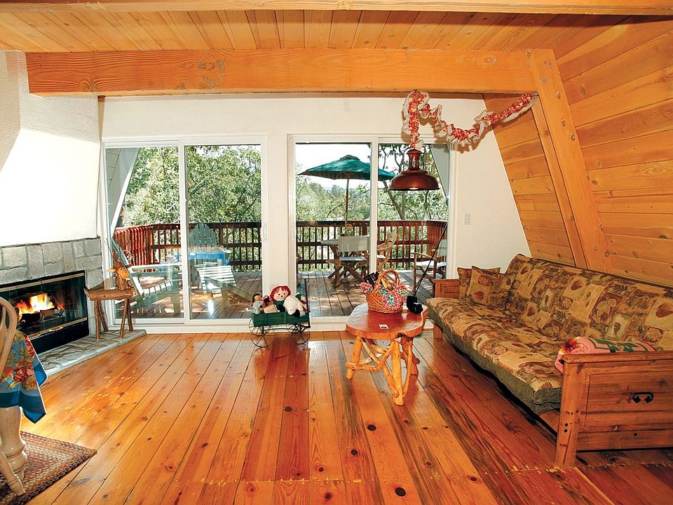 2nd image of 27487 Alpen Dr