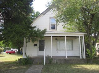 1312 Read St, Coffeyville, KS 67337
