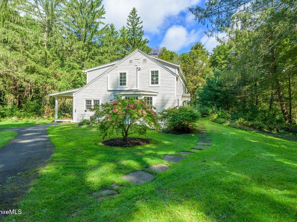 270 Hillsdale Rd, South Egremont, MA 01258