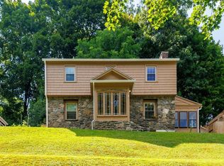30 Saint Elmo Rd, Worcester, MA 01602