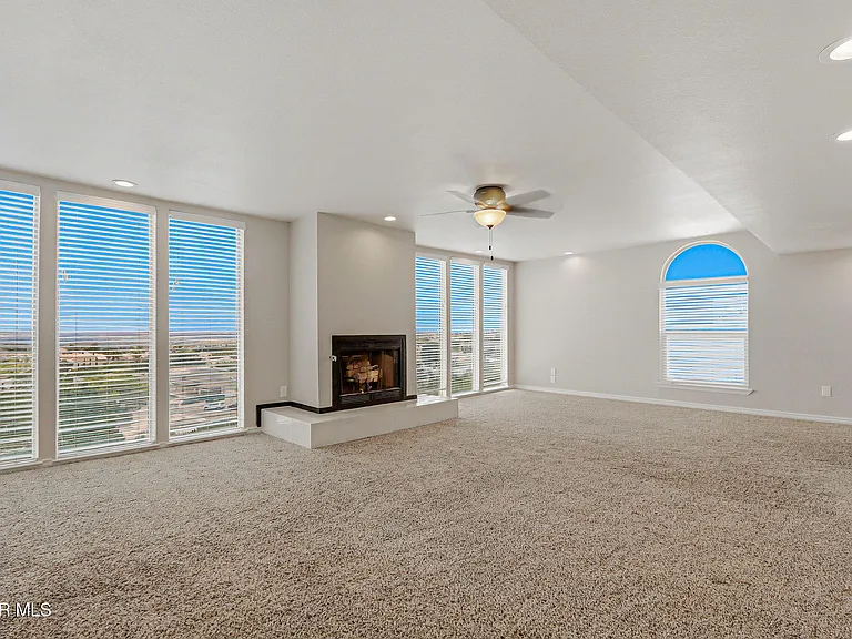 825 Dulce Tierra Dr — Photo 35