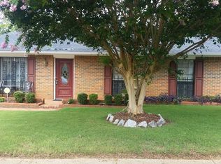 944 Garland Dr, Montgomery, AL 36108