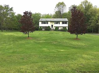 28 Terbar Loop, New Paltz, NY 12561