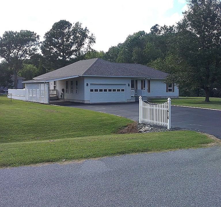 Welcome to 11616 N. Dolly C