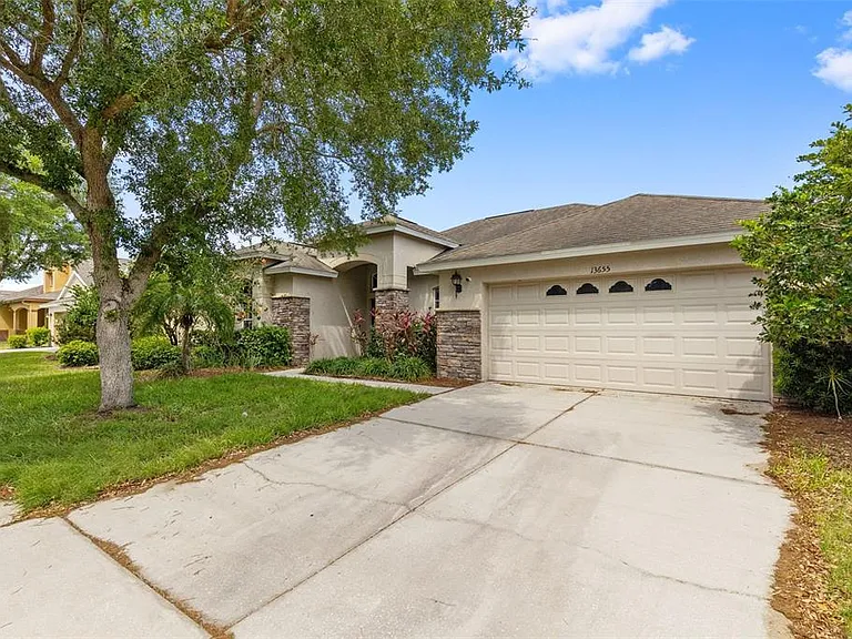 13655 Artesa Bell Dr — Photo 3