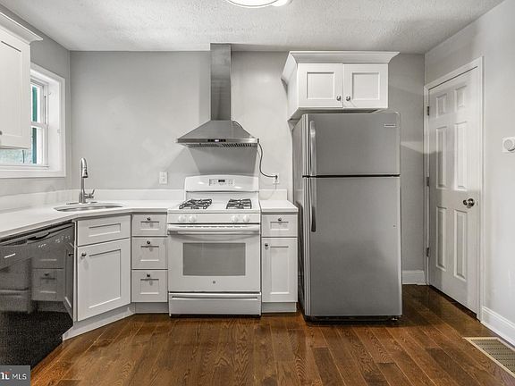 5th image of 2564 Collins St