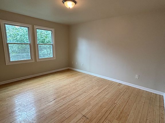 5th image of 205 4th St Floor 2