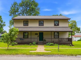 1911 S 10th St, Burlington, IA 52601