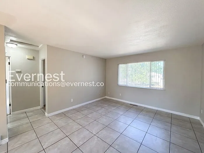 4096 Colony Hills Cir — Photo 8