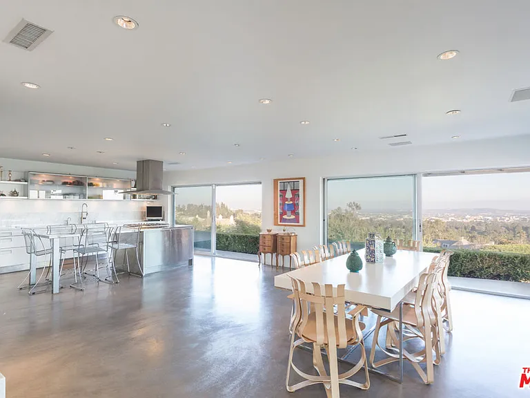 1230 Shadow Hill Way — Photo 2