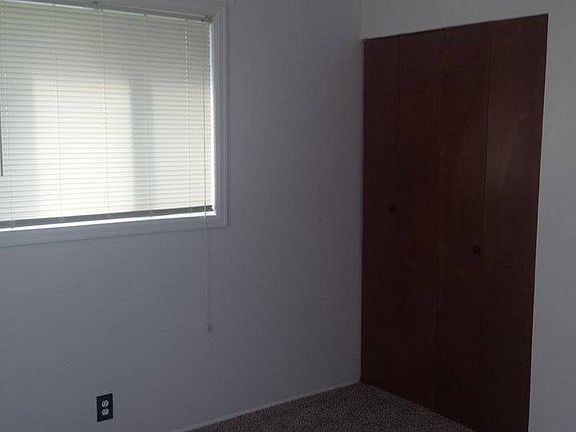 4th image of 2835 Fleetwood Pl