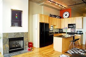 3rd image of 758 N Larrabee St APT 623