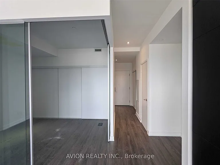 20 Edward St #2815 — Photo 4