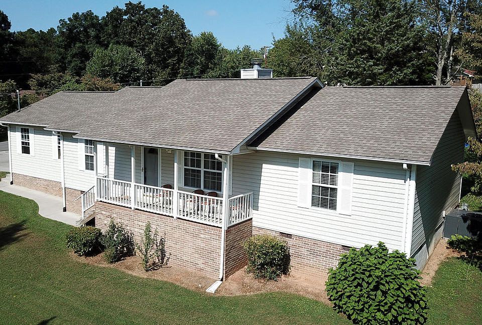 1st image of 340 Humphrey Dr