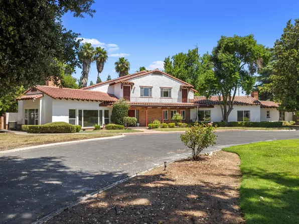 1300 N Berkeley Ave, Turlock, CA 95380