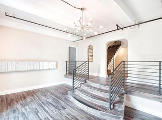 250 N Kenmore Ave #301, Los Angeles, CA 90004