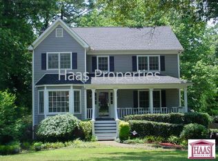 4957 Willow Creek Dr, Woodstock, GA 30188