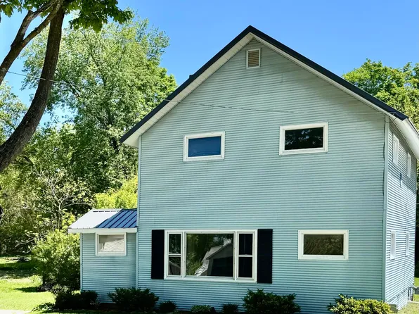 12227 Wise St, Bear Lake, MI 49614