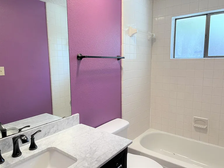 505 Valley Spring Dr — Photo 6