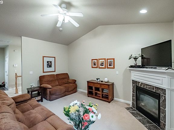4th image of 2646 Hoodoo Dr NW