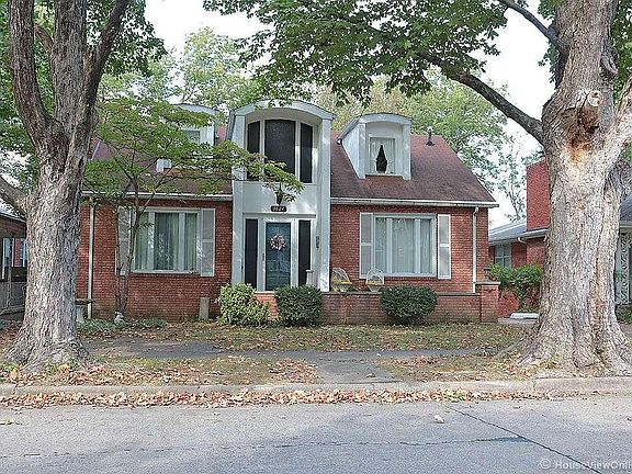 2nd image of 1624 Themis St