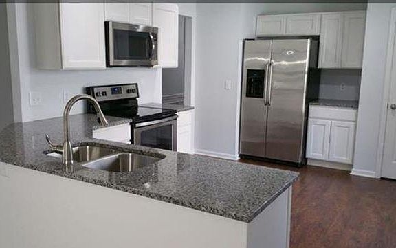 4th image of 7421 Stone Mountain Ct